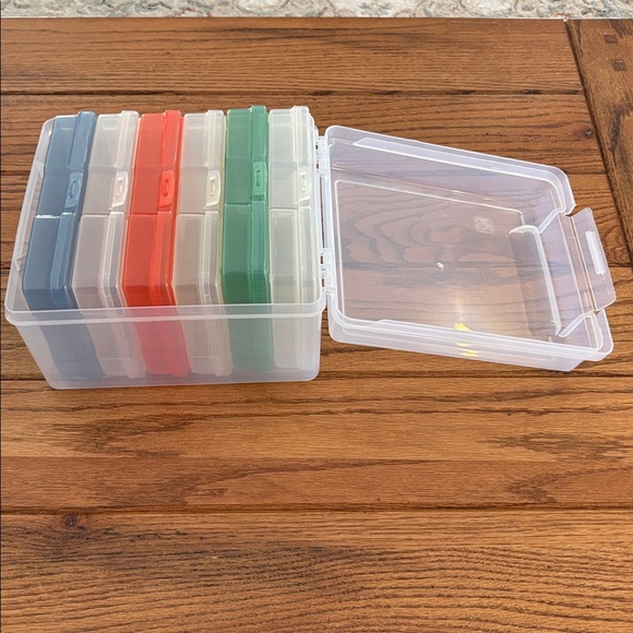 Iris 6 Case Photo and Craft Keeper - Picture 5 of 11